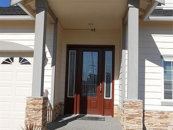 5th image of 4221 80th St NE