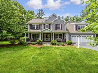 1 Swan Pond Ln, Carver, MA 02330