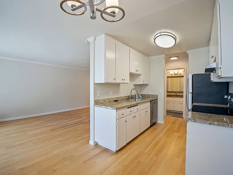 475 Weldon Ave. — Photo 28