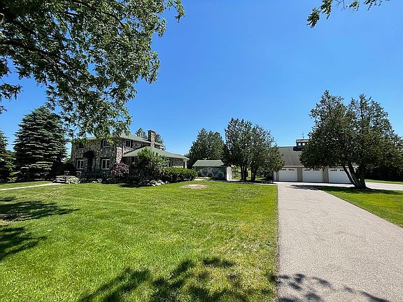 House & 3 Car Garage