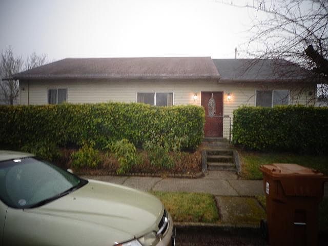 1st image of 530 S 51st St