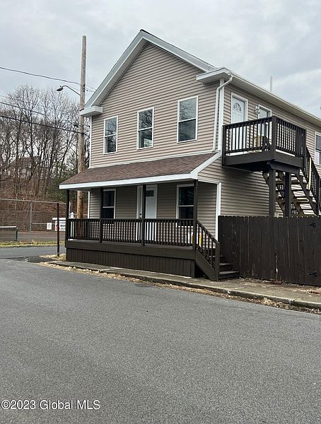 2nd image of 34 Hudson Street