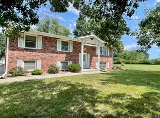 5630 NW Brickyard Rd, Topeka, KS 66618