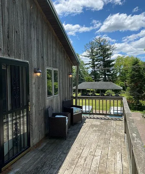 1116 Auburn Rd — Photo 4