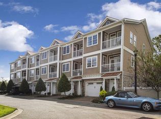 122 Oyster Bay Dr, Murrells Inlet, SC 29576