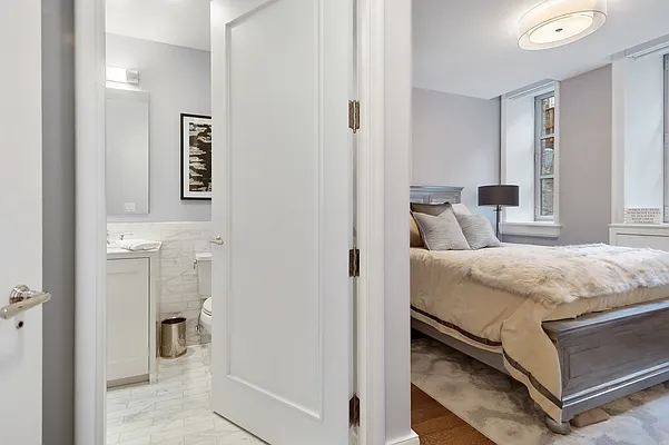 Rented by R New York | media 10