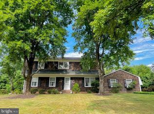 28 Caldwell Dr, Princeton, NJ