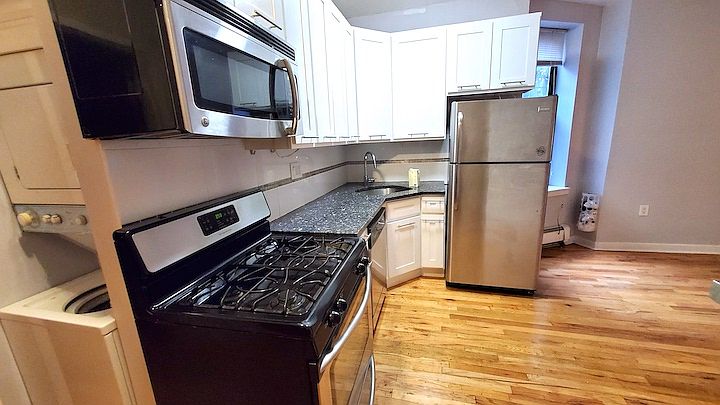 1st image of 763 Franklin Ave APT 1