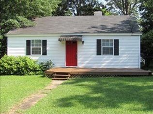 209 Vaughan Ave, Opelika, AL 36801