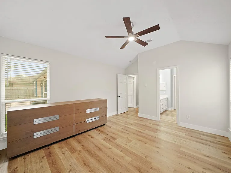 19211 Haystream Dr — Photo 21