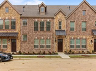 2427 Siskiyou St, Lewisville, TX 75056