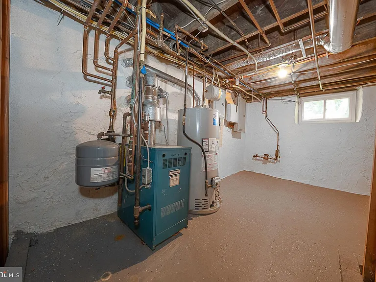 18 Clover Ln — Photo 30