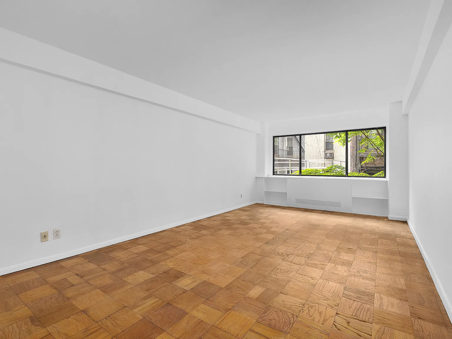 310 West 56th Street — Photo 2