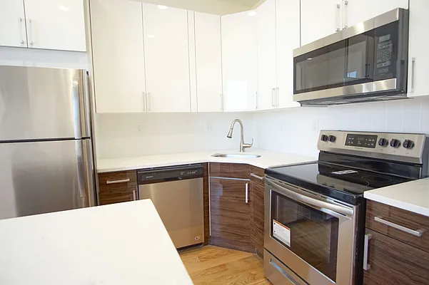 Rented by Lofts and Flats LLC | media 31