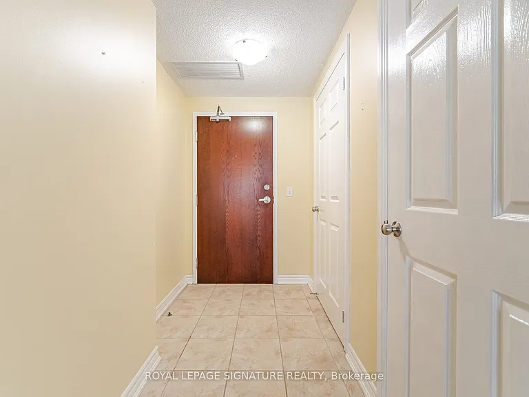 47 Caroline St N #307 — Photo 5
