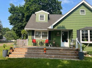 3094 Saint Clair Dr, Rochester Hills, MI 48309