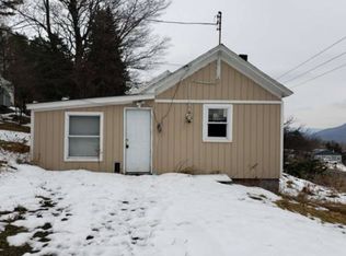 3813 Coleman Hill Rd, Jamesville, NY 13078