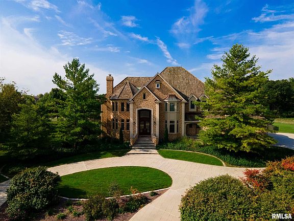 3rd image of 4428 W Longmeadow Ct