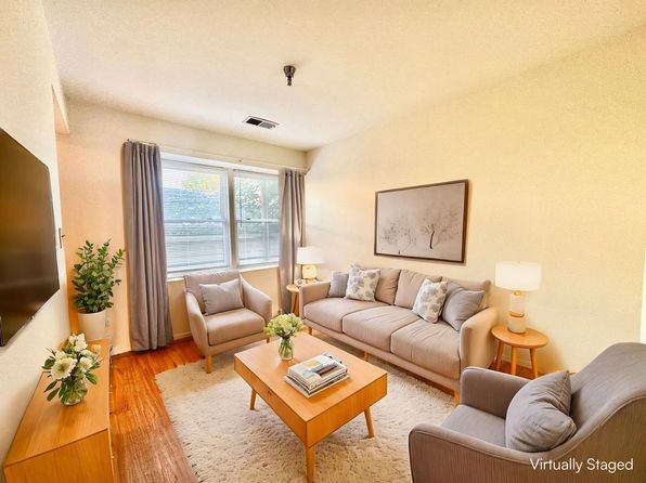 405 & 407 S Blackhoof St #57723DCE6