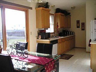 4th image of 2818 Spaulding Ave