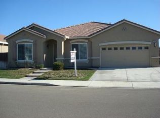 534 Flour Mill Dr, Newman, CA 95360