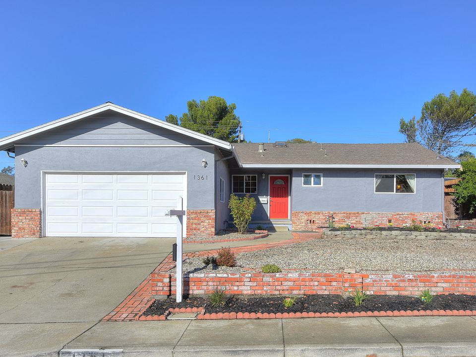 1st image of 1361 Paradise Dr