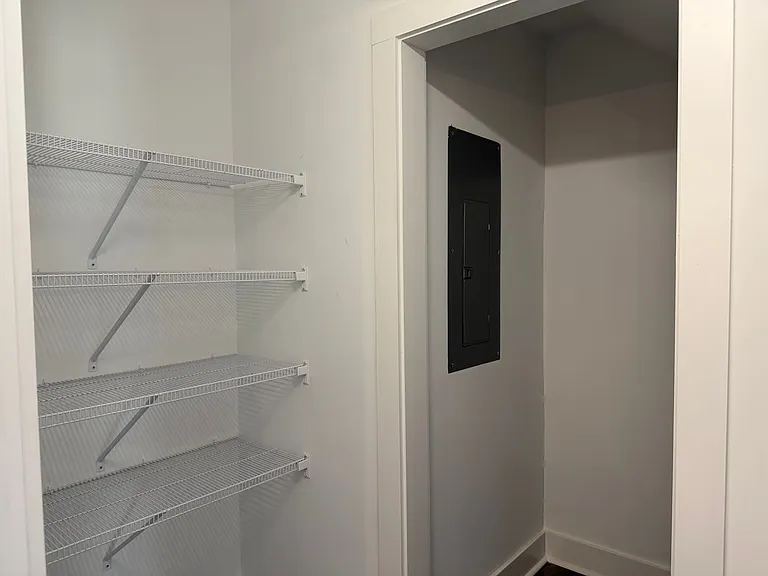 32 Allure Dr — Photo 8