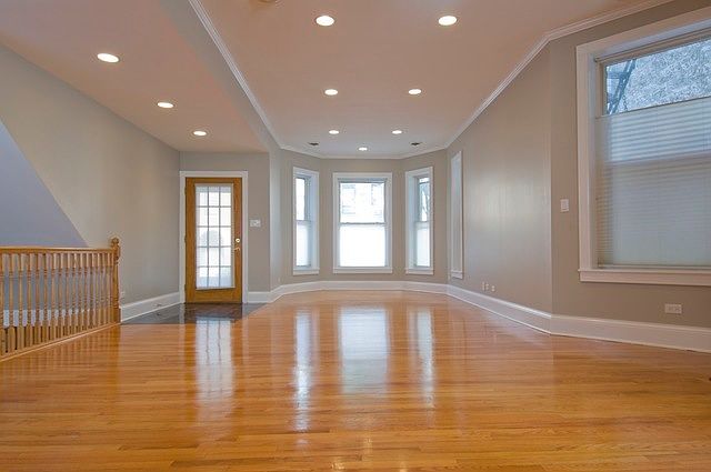 1st image of 3524 N Wilton Ave APT 01