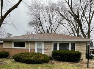 17341 Chicago Ave, Lansing, IL 60438