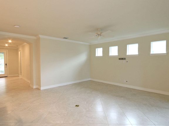 3rd image of 12952 SW Aureolian Lane