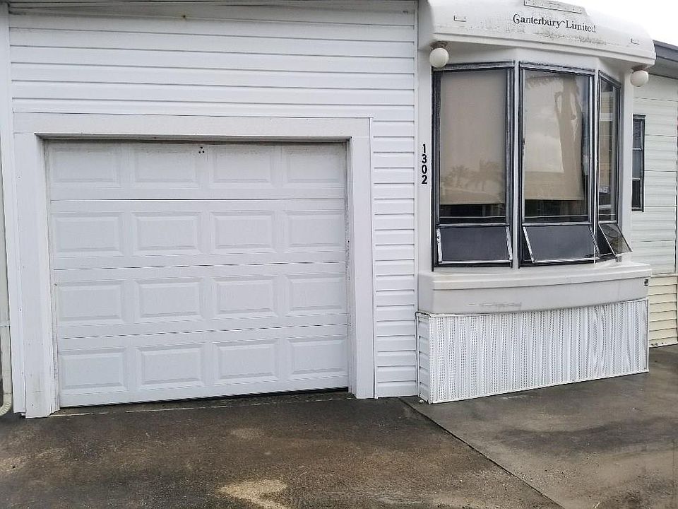 1st image of 1302 Nettles Blvd