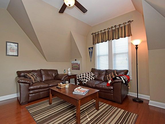 5th image of 2151 Fulton Ave #E5