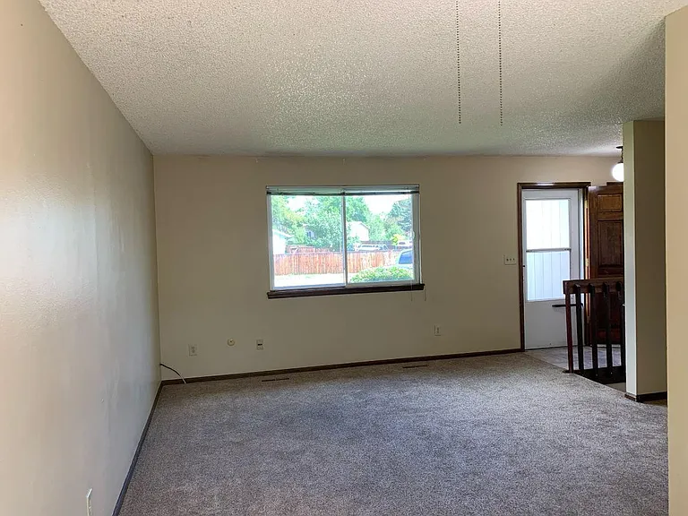 2515 Romeldale Ct — Photo 4