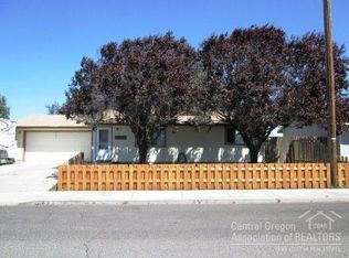 1630 SW 35th St, Redmond, OR 97756