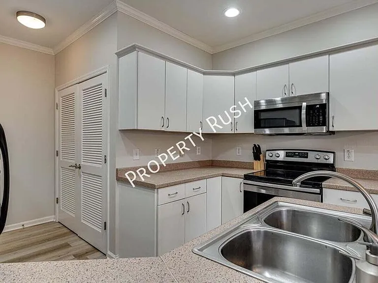 3806 Brock Rd — Photo 10