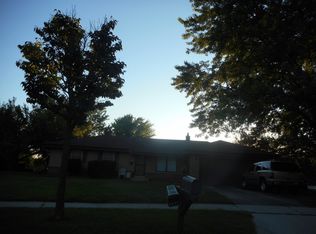 2007 Capella Ct, Waukesha, WI 53186