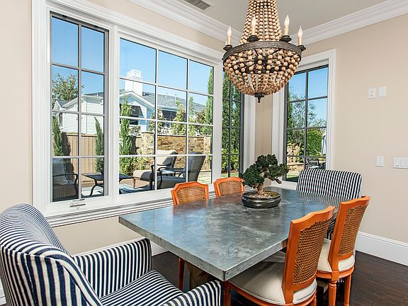 Kitchen nook
