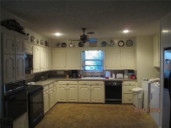 4th image of 2502 Hollis Dr