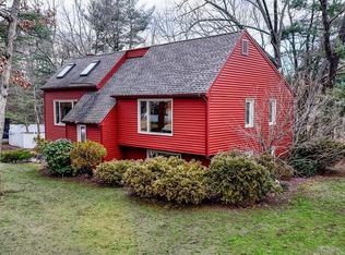 22 Spruce Rd, Westford, MA 01886