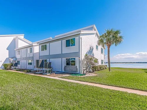 1401 Gulf Blvd Photo 1