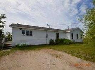 11617 W Center St, Naubinway, MI 49762