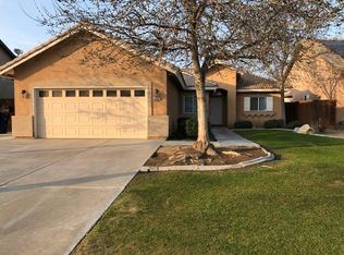 3006 Willow Basin Ln, Bakersfield, CA 93313