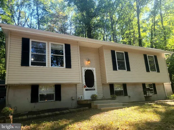 687 Arbor Dr, Westminster, MD 21158