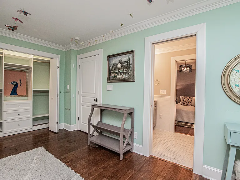 3911 Lakeside Dr — Photo 25