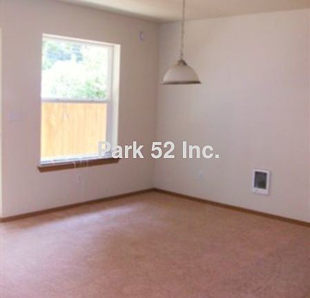 5th image of 3412 S 47th St