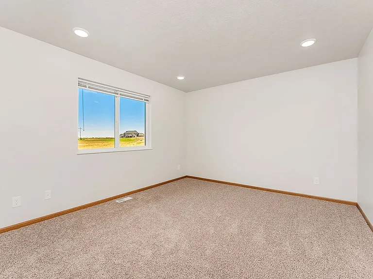 Sundance Ridge / High Noon Place — Photo 12