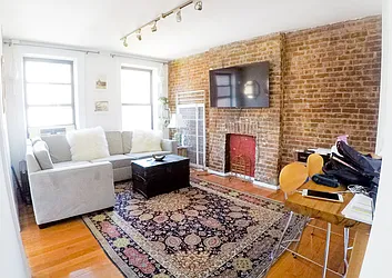 Rented by Roselyn  Fortuna LLC