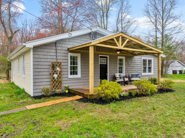 1862 Carnes Rd, New Richmond, OH 45157
