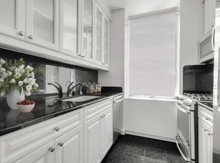 10 Liberty St APT 26G, New York, NY 10005