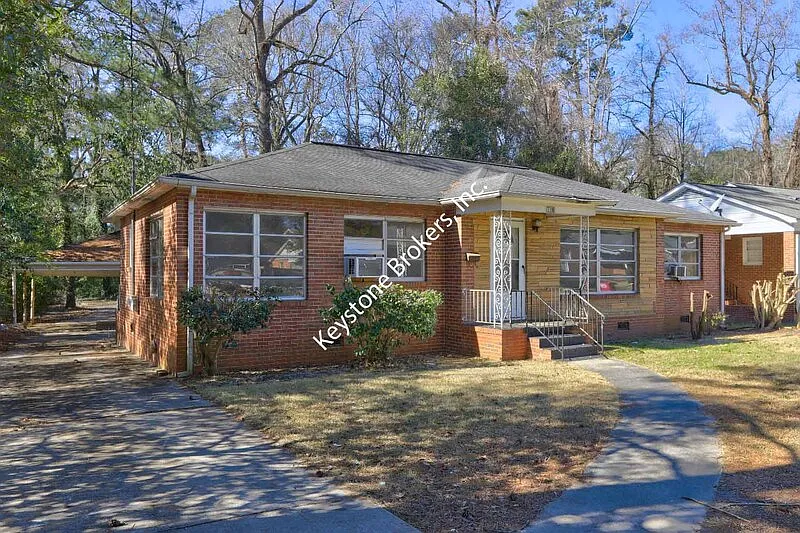 1169 Lamont St photo 1